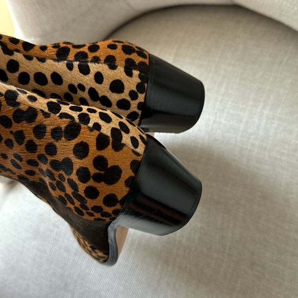 $550 Ulla Johnson Lola Leopard Stiletto Ankle Boots Calf hair Pointed Toe Size 7 - Picture 7 of 8